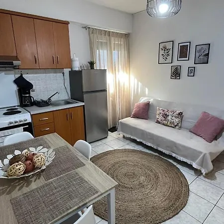 Comfy Near The Port And The Center Of