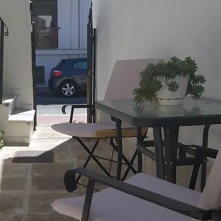 Daire Comfy Near The Port And The Center Of