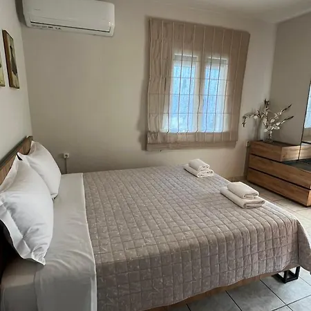 Comfy Near The Port And The Center Of *