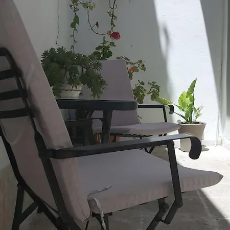 Comfy Near The Port And The Center Of Διαμέρισμα