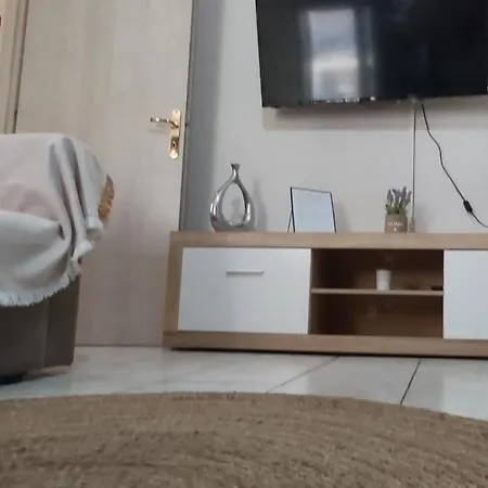 Comfy Near The Port And The Center Of