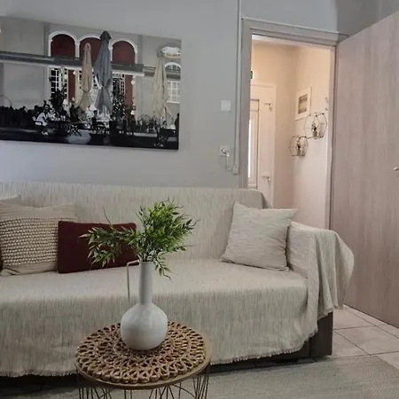 Апартаменты Comfy Near The Port And The Center Of *