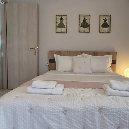 Comfy Near The Port And The Center Of Appartamento