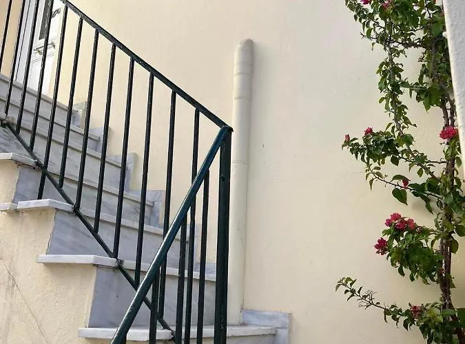 Comfy Near The Port And The Center Of * Βόλος